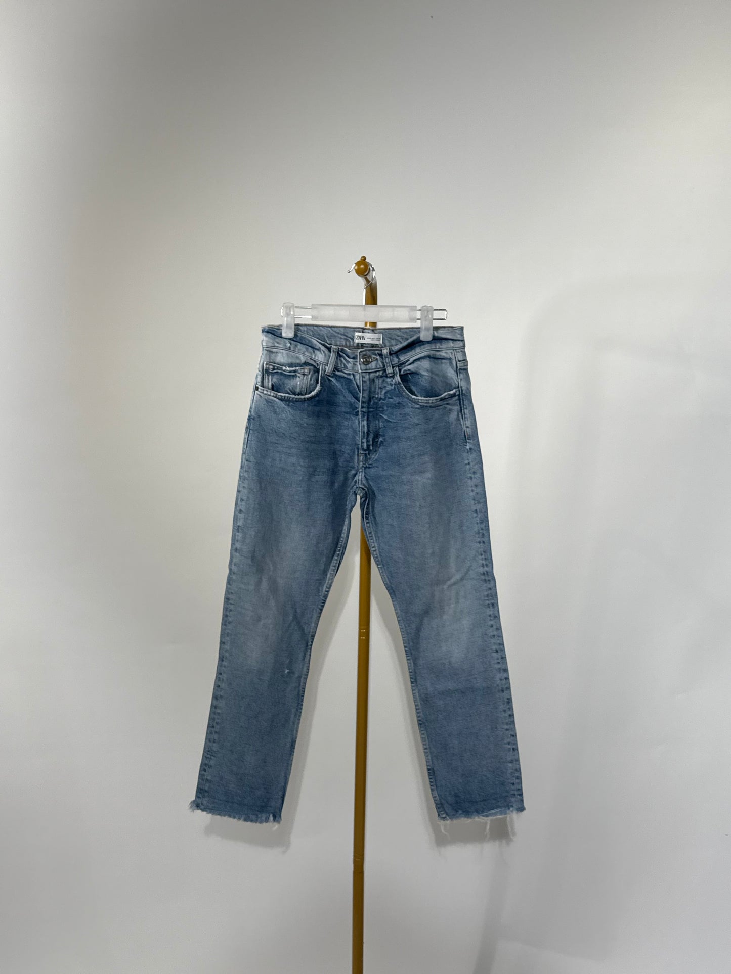 Zara Women's Light Denim Jeans 6