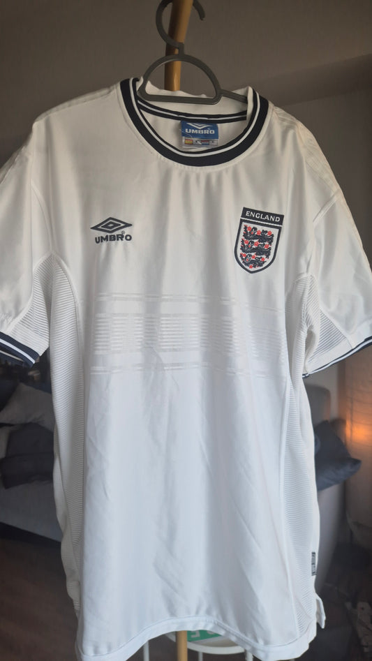 Football Jersey - Vintage Umbro England (Official Home Kit)