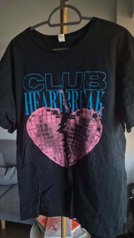Graphic Tee - Club Heartbreak
