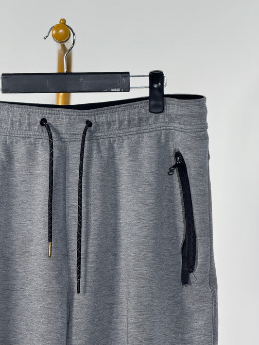 American Eagle Gray Shorts