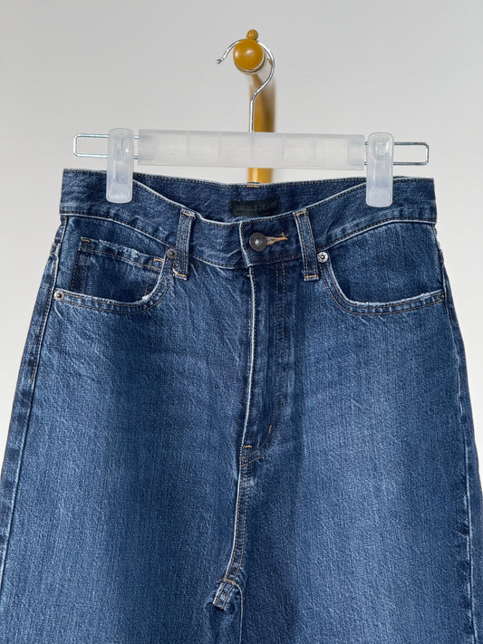 Uniqlo Women's Dark Denim Jeans