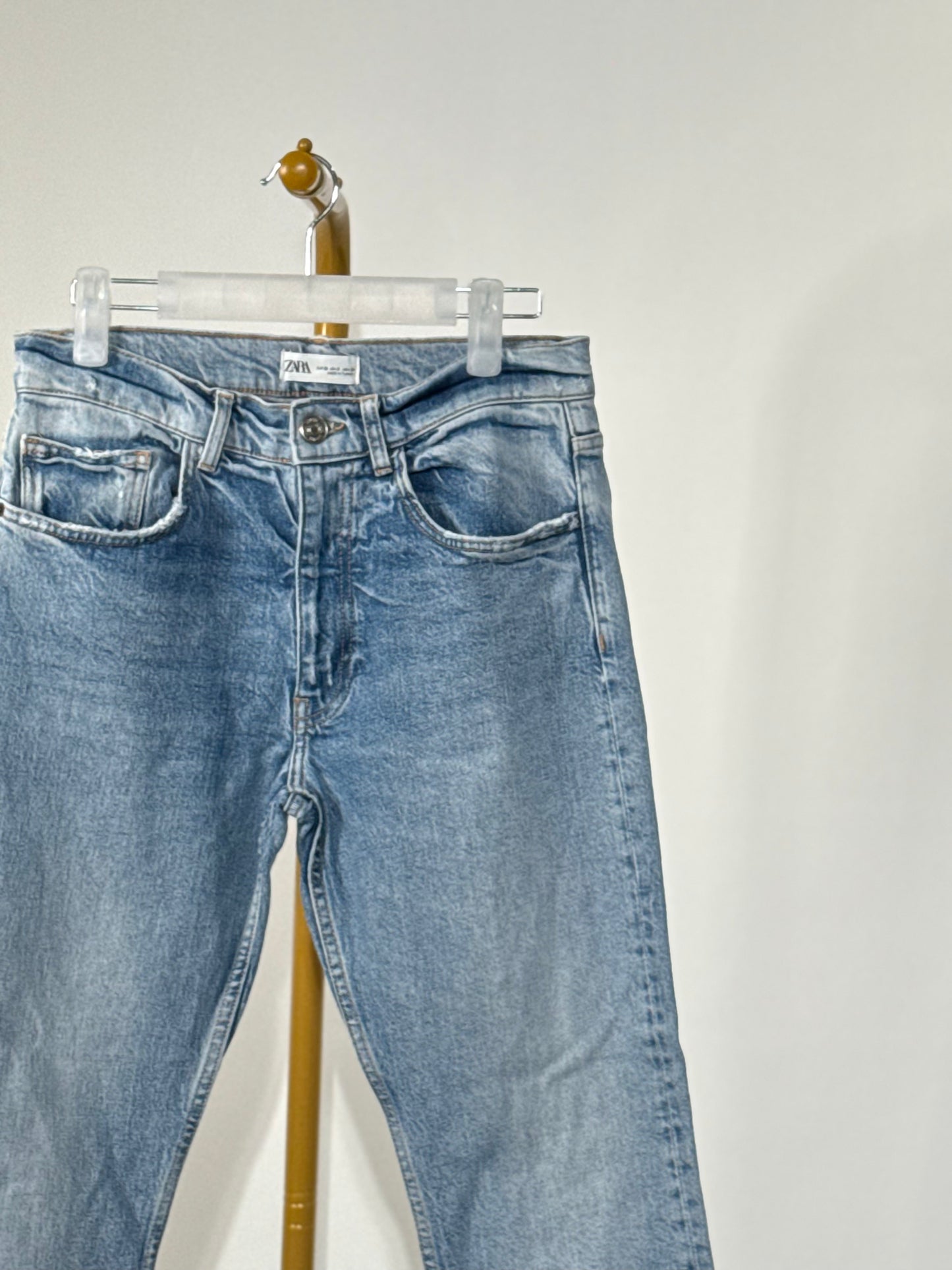 Zara Women's Light Denim Jeans 6